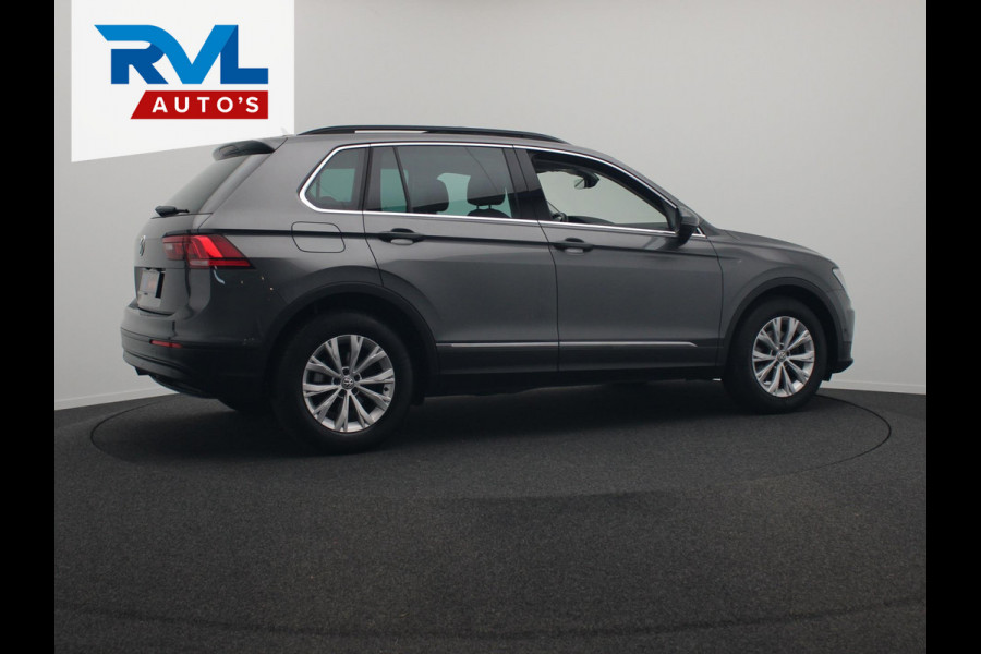 Volkswagen Tiguan 1.5 TSI ACT Highline Pano/dak Leder Apple/Carplay Rondomzicht/Camera