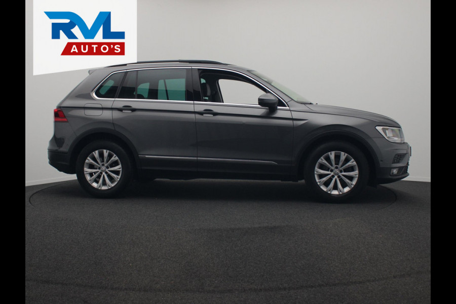 Volkswagen Tiguan 1.5 TSI ACT Highline Pano/dak Leder Apple/Carplay Rondomzicht/Camera