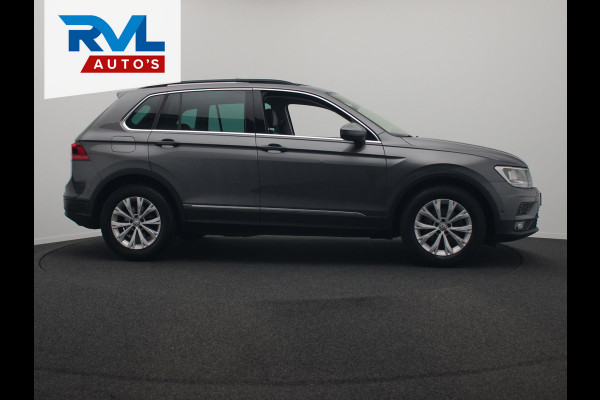 Volkswagen Tiguan 1.5 TSI ACT Highline Pano/dak Leder Apple/Carplay Rondomzicht/Camera