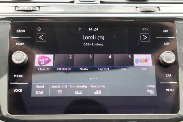 Volkswagen Tiguan 1.5 TSI ACT Highline Pano/dak Leder Apple/Carplay Rondomzicht/Camera