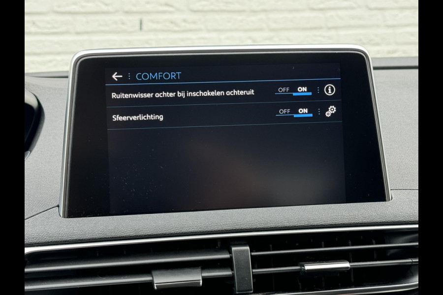 Peugeot 3008 1.2 PureTech Allure Camera Carplay DAB Navigatie Cruise Pdc