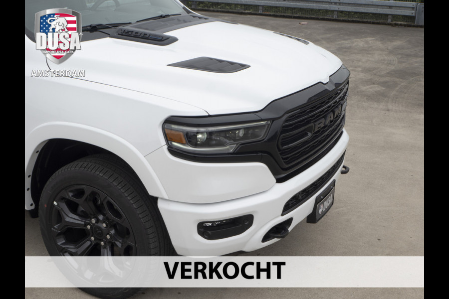 Dodge Ram 1500 Limited 5.7 V8 HEMI E-torque Night Edition / Panoramadak  / Luchtvering / RAMBOX  | Getoonde accessoires zijn verkrijgbaar tegen meerprijs