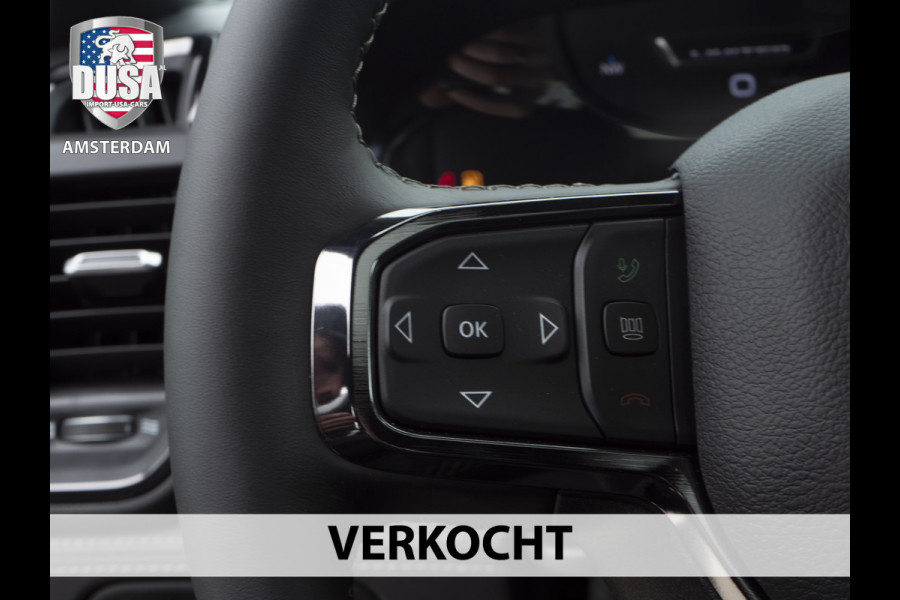 Dodge Ram 1500 Limited 5.7 V8 HEMI E-torque Night Edition / Panoramadak  / Luchtvering / RAMBOX  | Getoonde accessoires zijn verkrijgbaar tegen meerprijs