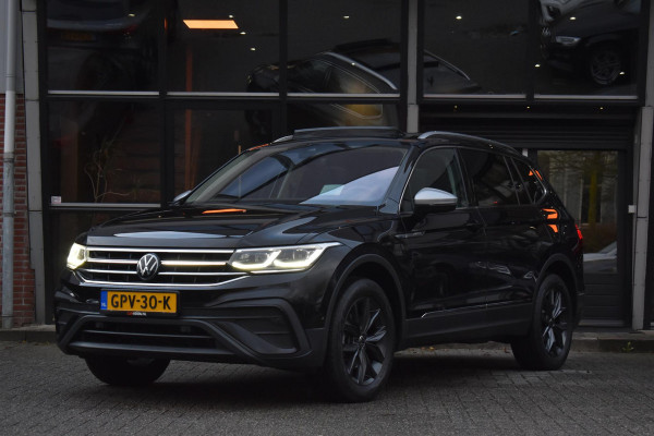 Volkswagen Tiguan Allspace 1.5 TSI Life Pano Lane ACC Keyless Trekhaak