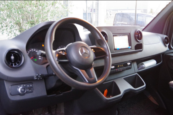 Mercedes-Benz Sprinter 316 2.2 CDI L2H1 AUT. LED, LEDER, TREKHAAK, CRUISE, CAMERA, NAVI, CLIMA, STOELVERWARMING, MISTLAMPEN