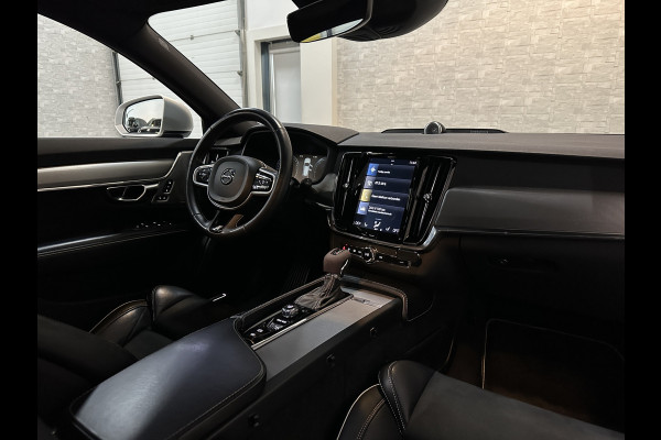 Volvo V90 2.0 D5 AWD R-Design | Panorama | ACC | Bowers & Wilkins | Pilot-Assist | Trekhaak | Keyless-Entry | Memory | 21'' | Stoelverwarming V+A | Stuurwielverwarming | LED | Camera | Carplay |