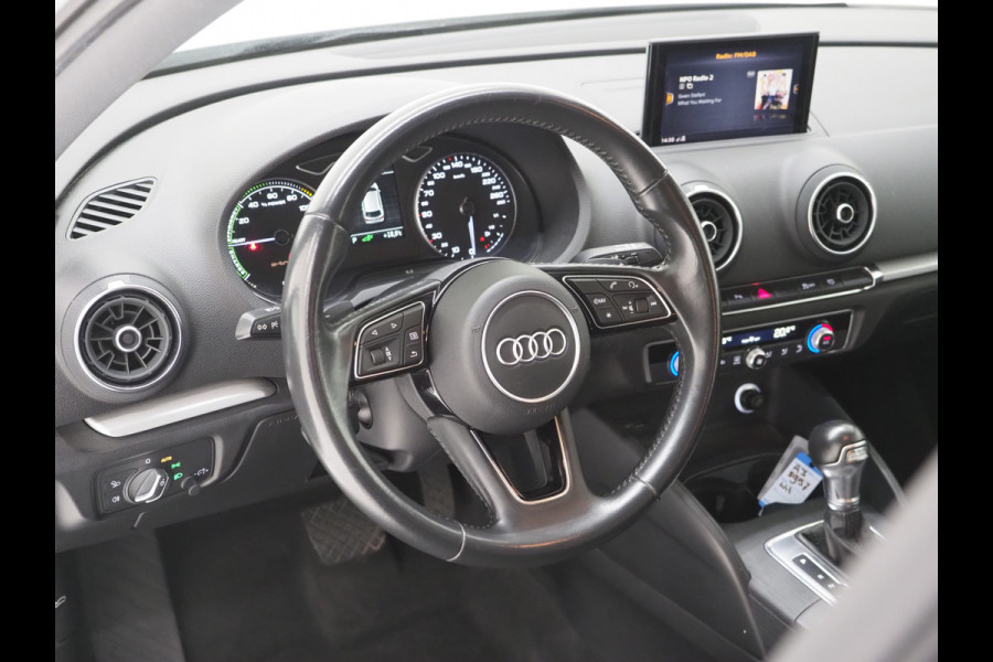 Audi A3 Sportback 40 e-tron | Keyless | Camera | Carplay | Cruise | LED | DAB