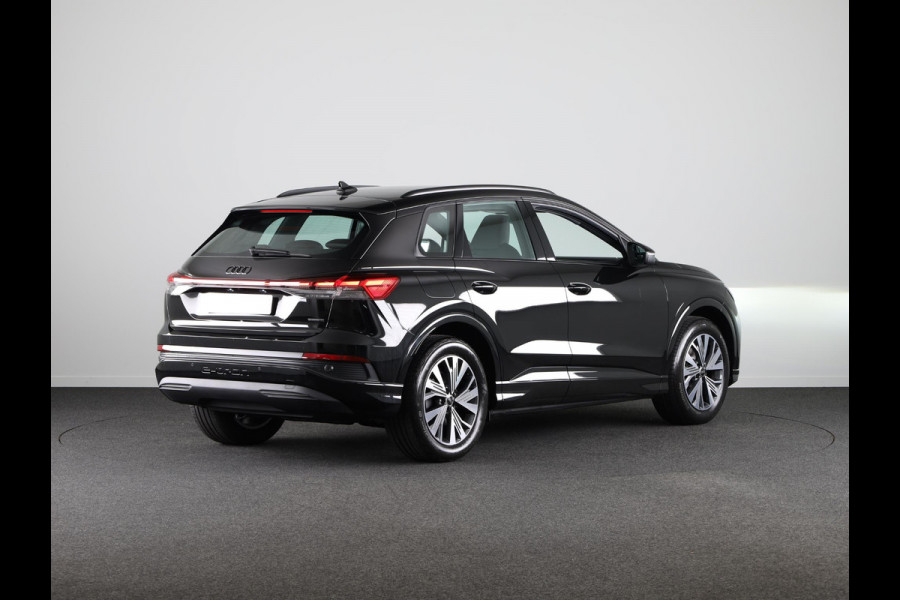 Audi Q4 e-tron 45 quattro Advanced edition 82 kWh Assistentiepakket plus, Comfortpakket, optiekpakket zwart plus