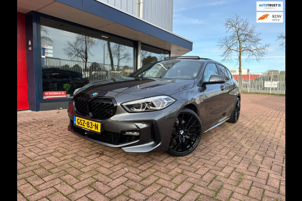 BMW 1-serie 118i M Sport | Pano*HUD*Live Cockpit*Keyless