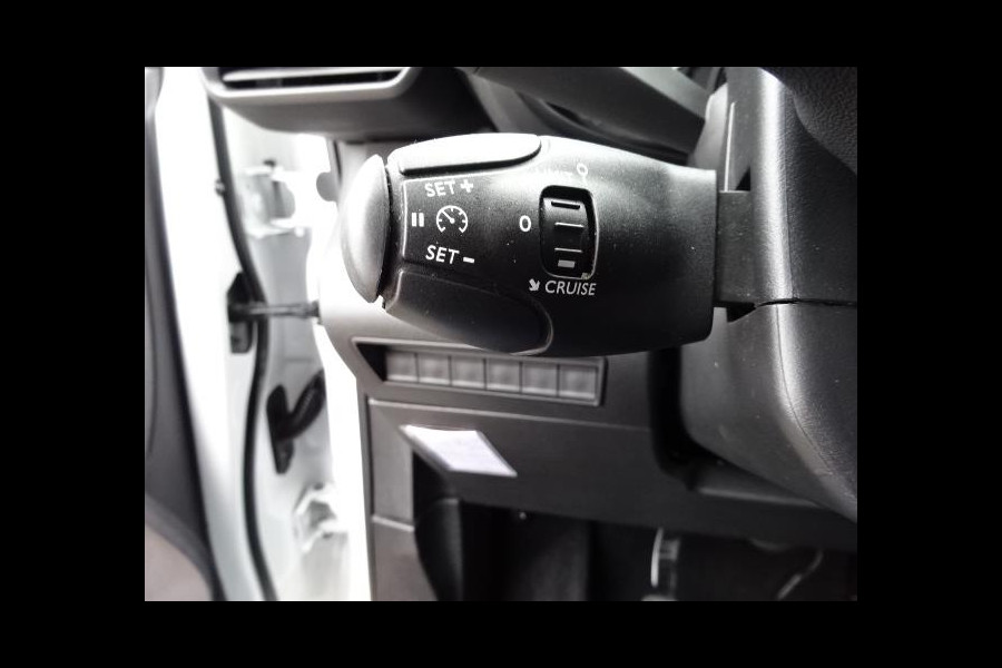 Toyota PROACE CITY 1.5 D-4D Professional EU6 Long L2 AIRCO NAVIGATIE PDC