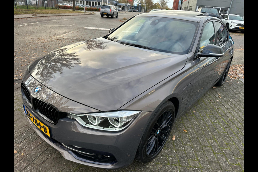 BMW 3-serie 330e PLUG-IN HYBRID HIGH EXE INDIVIDUAL VOL LUXE DAKRAAM LEER NAP