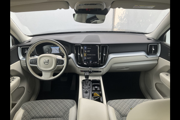 Volvo XC60 2.0 D4 AWD 191pk Apple/Android Stoelverw. 4x4 Trekhaak