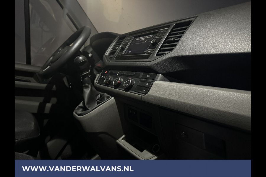 Volkswagen Crafter 2.0 TDI 140pk **BPM VRIJ voor de Ondernemer** L3H3 L2H2 Euro6 Airco | Camera | Apple Carplay | Android Auto Parkeersensoren, Bijrijdersbank