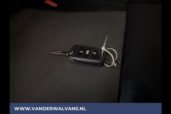 Volkswagen Crafter 2.0 TDI 140pk **BPM VRIJ voor de Ondernemer** L3H3 L2H2 Euro6 Airco | Camera | Apple Carplay | Android Auto Parkeersensoren, Bijrijdersbank