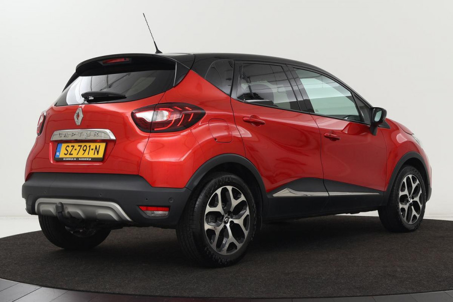 Renault Captur 0.9 TCe Intens | Trekhaak | Camera | Full LED | Carplay | Navigatie | Keyless | Park Assist | Climate control | Cruise control | Dodehoek detectie