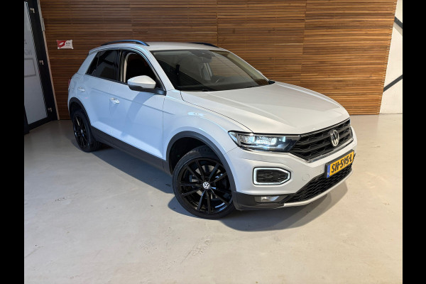 Volkswagen T-Roc 1.0 TSI Style | NL-auto | Full LED | Apple Carplay | PDC | Climatronic | ACC | Lane assist | Ambient |