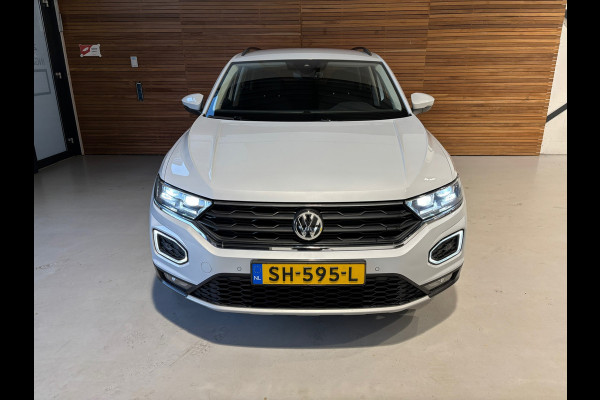 Volkswagen T-Roc 1.0 TSI Style | NL-auto | Full LED | Apple Carplay | PDC | Climatronic | ACC | Lane assist | Ambient |