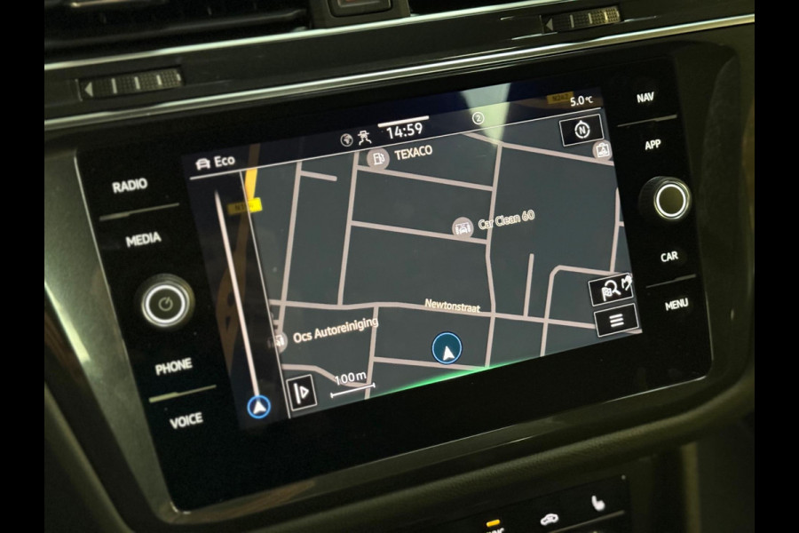 Volkswagen Tiguan 1.5 TSI R-Line Pano| HUD| Camera | ACC | Stoel-/Stuurverwarming