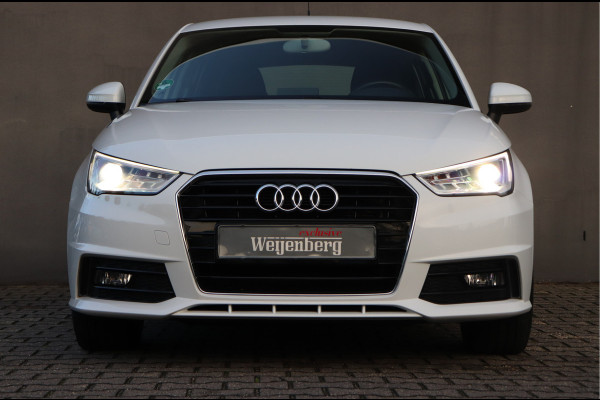 Audi A1 Sportback 1.0 TFSI S-line Xenon LED Cruise