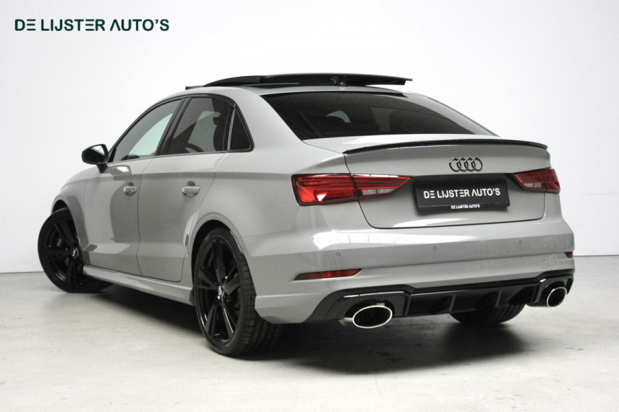 Audi RS3 2.5 TFSI quattro Automaat 400 PK |PANORAMADAK, DEALER ONDERHOUDEN, 1e EIGENAAR, BLACK OPTIC, NARDO GREY|