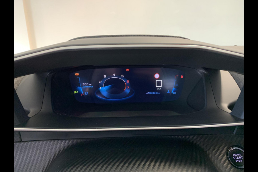 Peugeot 208 1.2 PureTech Allure | Trekhaak | 1e eigenaar | Apple Carplay/Android Auto | Cruise Control