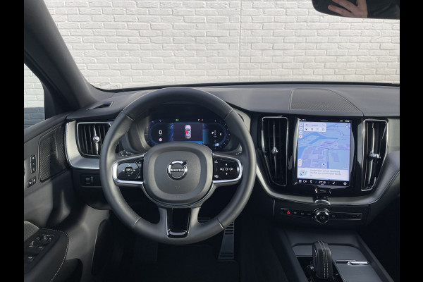 Volvo XC60 2.0 B4 R-Design | CarPlay | Camera | Leder | HK | LED | DAB+ | 19 inch