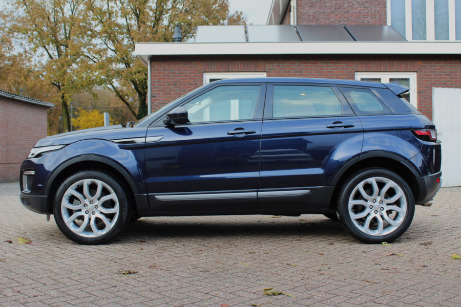 Land Rover Range Rover Evoque 2.0 Si4 54 Dkm ! Leder / Navi / Panoramadak / Cruise control / Elec. Verw. stoelen!