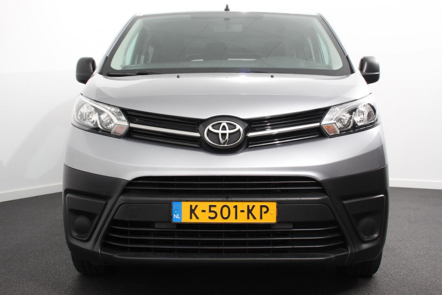 Toyota Proace Shuttle 1.5 D-4D Navigator Long |9 Persoons | Navigatie | Parkeersensoren | Carplay | Cruise Control | DAB |