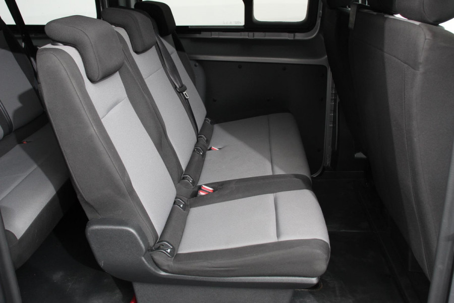 Toyota Proace Shuttle 1.5 D-4D Navigator Long |9 Persoons | Navigatie | Parkeersensoren | Carplay | Cruise Control | DAB |