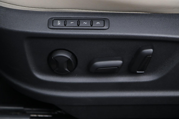 Škoda Kodiaq MEMORY / LEDER / CAMERA / KEYLESS / CARPLAY / STOELVERW.