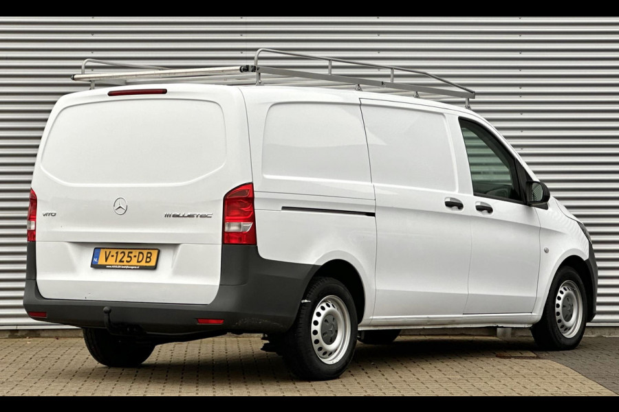 Mercedes-Benz Vito 111 CDI Lang Trekhaak airco. weinig km's