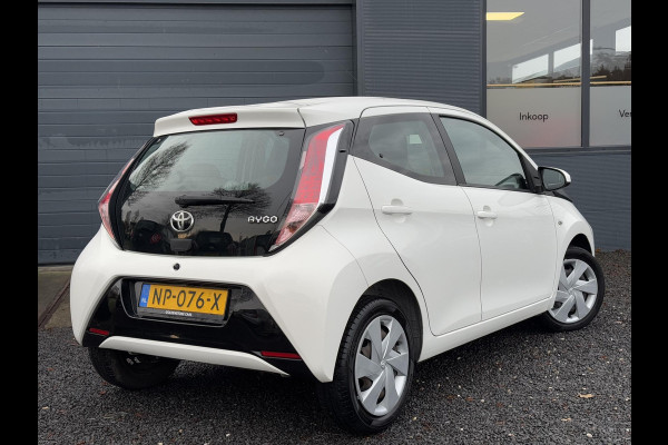 Toyota Aygo 1.0 VVT-i x-play 2e Eigenaar,Navi,Airco,Cruise,Camera,Elek Ramen,N.A.P,APK tot 03-2025