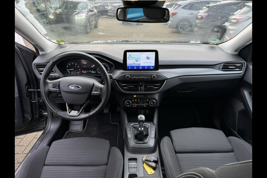 Ford Focus 1.5 EcoBoost Titanium Business 150pk | Adaptieve Cruise | Winterpack | AGR Stoelen | BLIS | 1.500 kg Trekgewicht