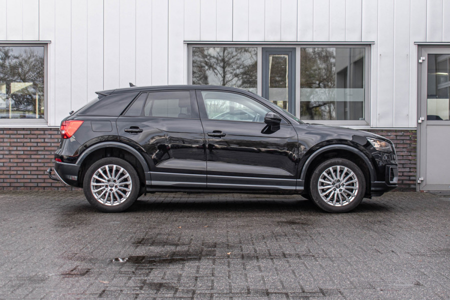 Audi Q2 1.0 TFSI Design Pro Line | Pano dak