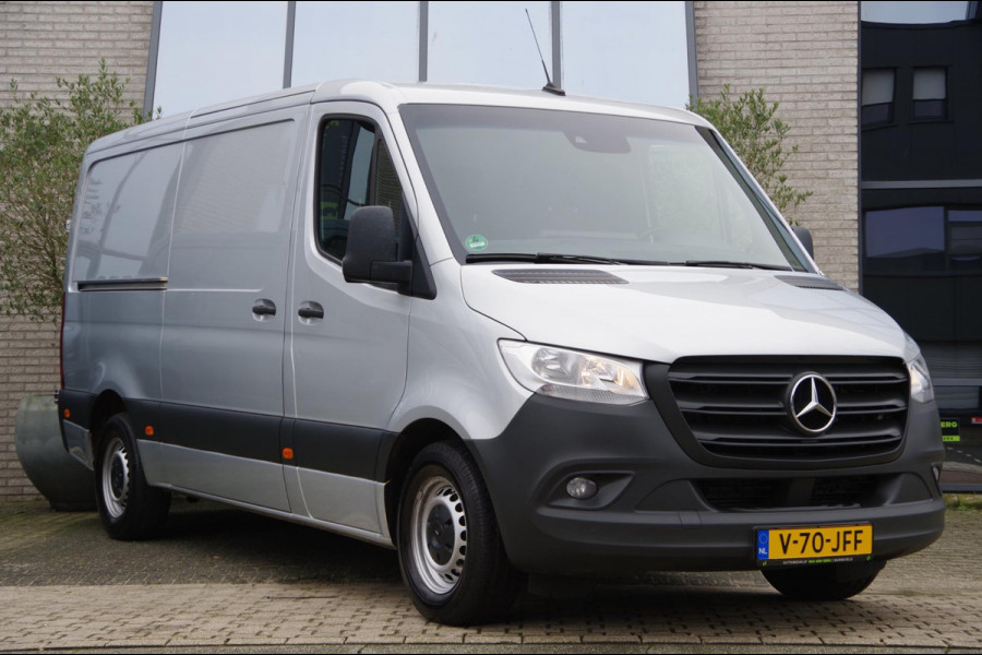 Mercedes-Benz Sprinter 316 2.2 CDI L2H1 3- ZITS, AUT. 2X SCHUIFDEUR, ADAPT. CRUISE, CAMERA, NAVI, CLIMA, APPLE CARPLAY