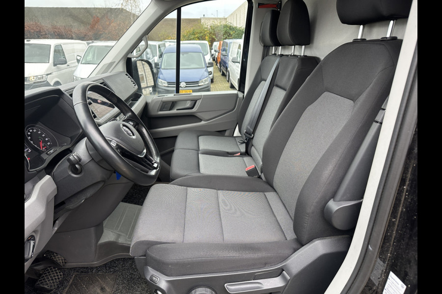 Volkswagen Crafter 35 2.0 TDI 177PK**BPM VRIJ** EURO6 L3H3 Achteruitrijcamera/trekhaak/app connect