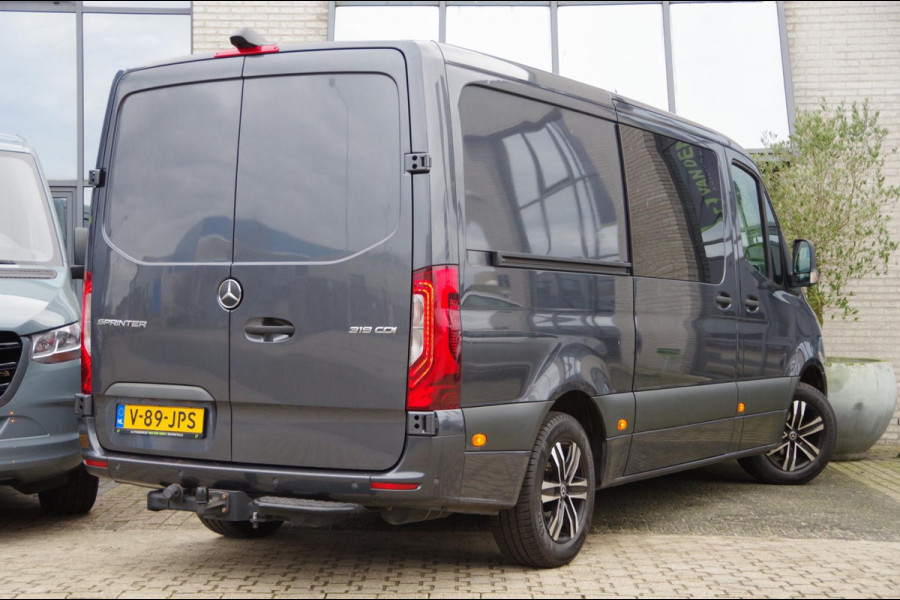 Mercedes-Benz Sprinter 319 3.0 CDI V6 L2H1 AUT. LED, LEDER, 3.5T TH, LUCHTVERING, ADAPT. CRUISE, CAMERA, NAVI, CLIMA, STANDKACHEL