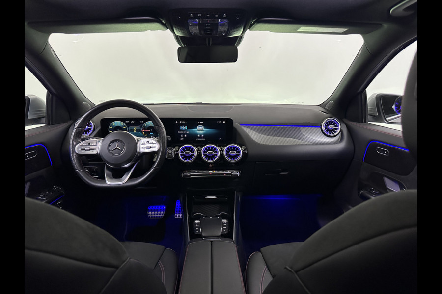 Mercedes-Benz GLA 250 e AMG Line 218pk Plug in Hybrid PHEV | MBUX Widescreen Navi | Panodak | Alcantara Sportstoelen | Adaptive Cruise | Sfeerverlichting | Camera |