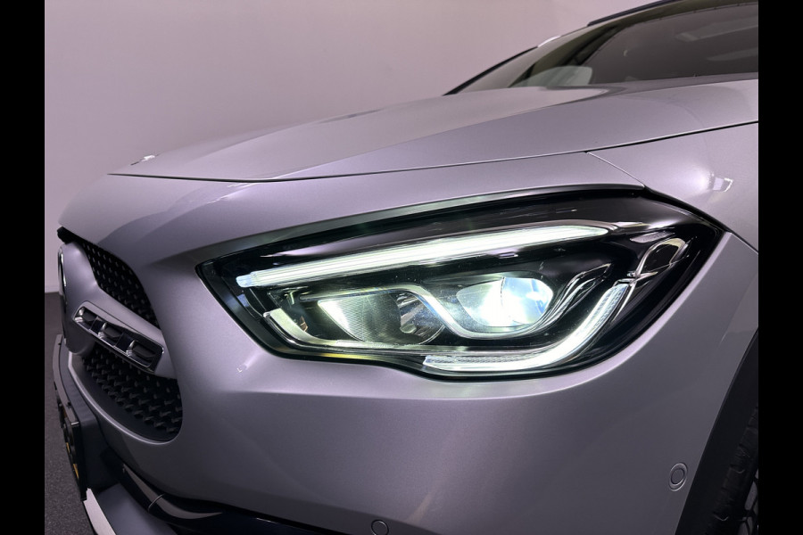 Mercedes-Benz GLA 250 e AMG Line 218pk Plug in Hybrid PHEV | MBUX Widescreen Navi | Panodak | Alcantara Sportstoelen | Adaptive Cruise | Sfeerverlichting | Camera |