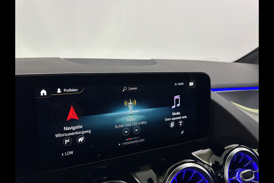 Mercedes-Benz GLA 250 e AMG Line 218pk Plug in Hybrid PHEV | MBUX Widescreen Navi | Panodak | Alcantara Sportstoelen | Adaptive Cruise | Sfeerverlichting | Camera |