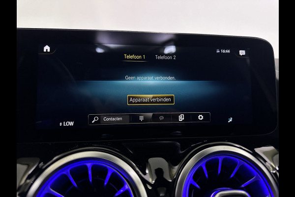 Mercedes-Benz GLA 250 e AMG Line 218pk Plug in Hybrid PHEV | MBUX Widescreen Navi | Panodak | Alcantara Sportstoelen | Adaptive Cruise | Sfeerverlichting | Camera |