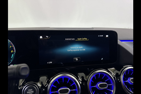 Mercedes-Benz GLA 250 e AMG Line 218pk Plug in Hybrid PHEV | MBUX Widescreen Navi | Panodak | Alcantara Sportstoelen | Adaptive Cruise | Sfeerverlichting | Camera |