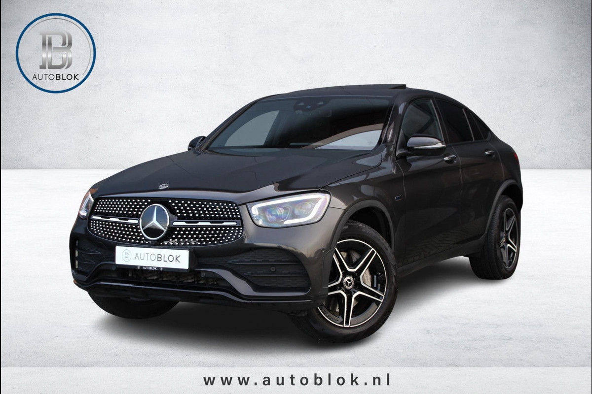 Mercedes-Benz GLC Coupé 300e 4MATIC Premium Plus AMG line | Schuifdak | Keyless