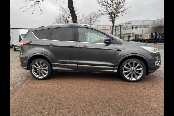 Ford Kuga 1.5 EcoBoost Vignale Airco/ECC,Navi,Camera,Pano Zeer Nette Auto