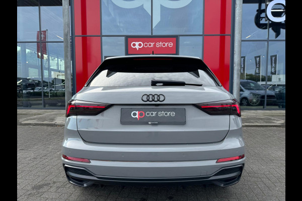 Audi Q3 35 TFSI 3 x S-Line Panorama LED Matrix