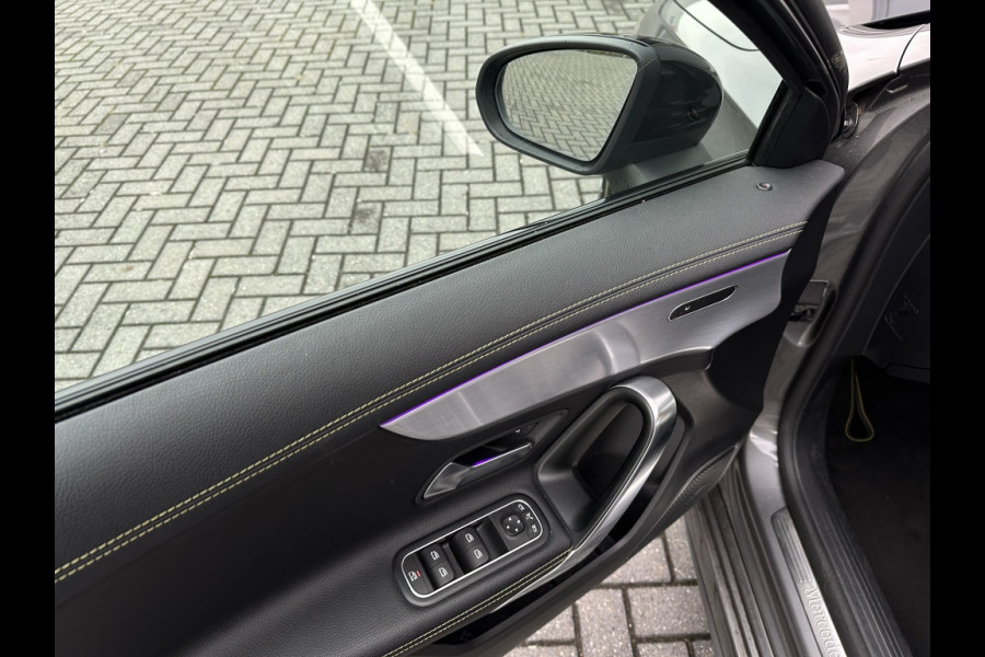 Mercedes-Benz A-Klasse 250 EDITION AMG PANO 360 CAMERA ELEK PAKKET NAVI LEDER