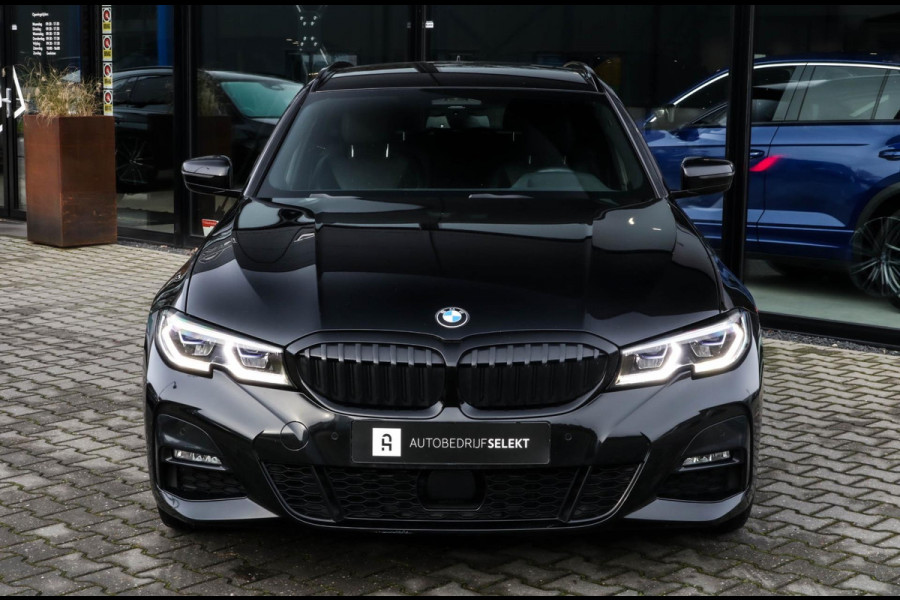 BMW 3 Serie Touring 330e M-Sport - LASER - CAMERA - DEALER ONDERHOUDEN