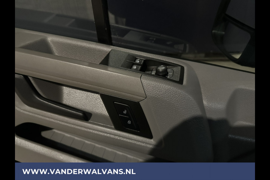 Volkswagen Crafter 2.0 TDI 141pk L4H3 L3H2 Euro6 Airco | Camera | Apple Carplay | Cruisecontrol Android Auto, Parkeersensoren, Bijrijdersbank