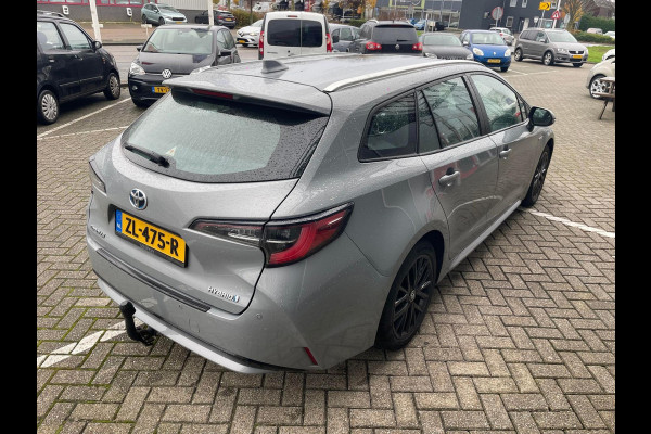 Toyota Corolla Touring Sports 1.8 Hybrid Active / camera / navigatie / trekhaak