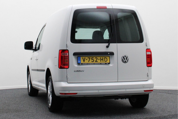 Volkswagen Caddy 2.0 TDI L1H1 BMT Highline Airco, Cruise, Navigatie, PDC, Bluetooth, Vermoeidheidsherk., DAB, 15''